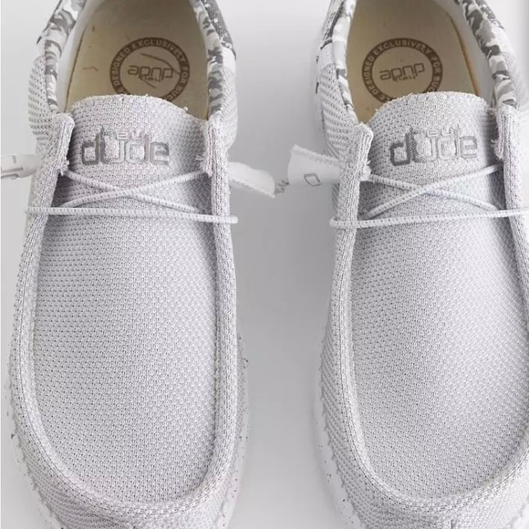 Hey Dude white Patriotic - Picture 4 of 5